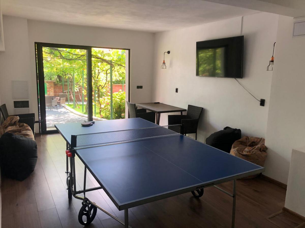 Holiday Home Esku Orşova エクステリア 写真
